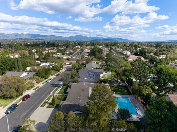 $1,935,000 | 17338 Citronia Street, Northridge, CA 91325
