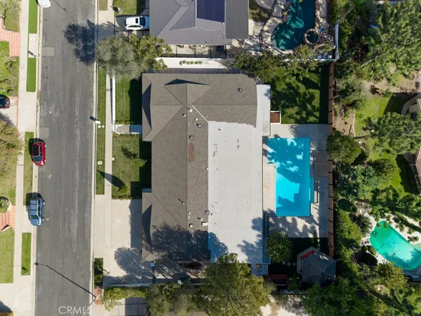 $1,935,000 | 17338 Citronia Street, Northridge, CA 91325