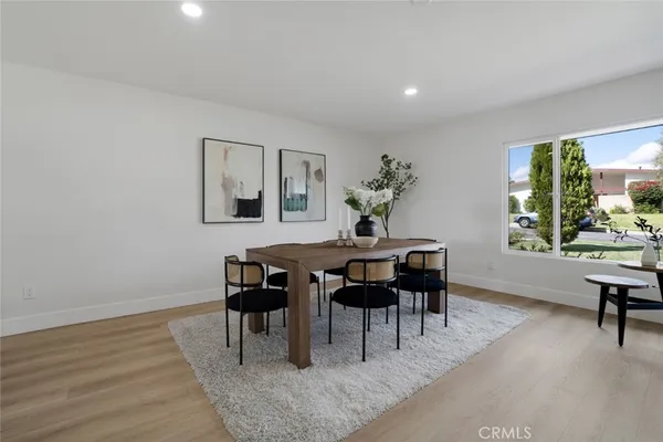 $1,935,000 | 17338 Citronia Street, Northridge, CA 91325