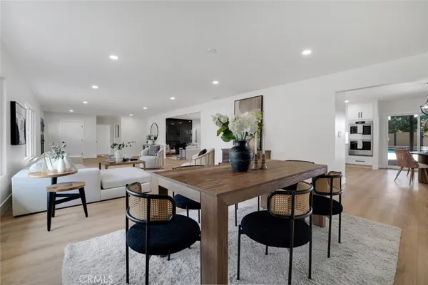 $1,935,000 | 17338 Citronia Street, Northridge, CA 91325