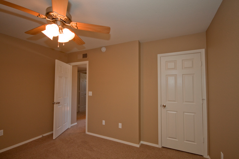 1229 North Alma School Road, Unit 1 Mesa, AZ 85201 - Photo 16 of 20 IMG_2753