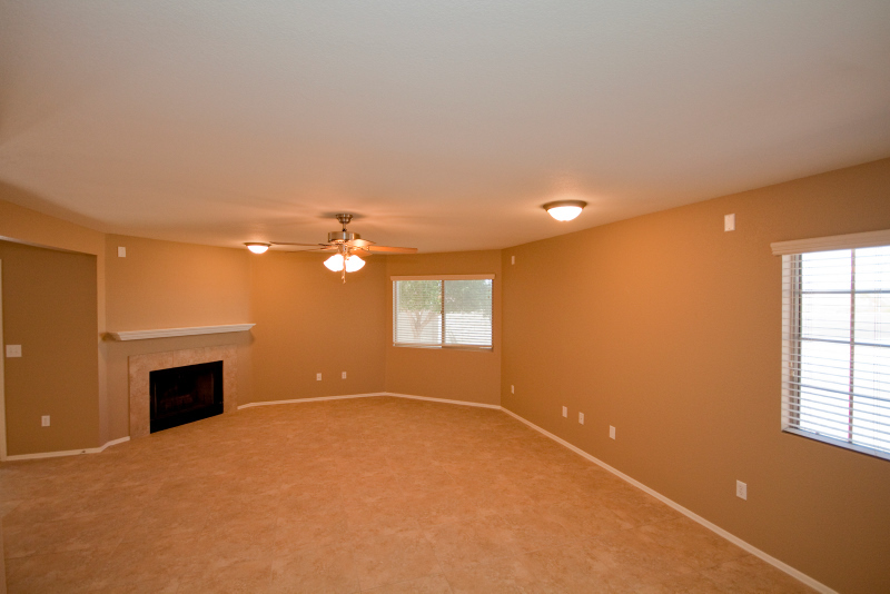 1229 North Alma School Road, Unit 1 Mesa, AZ 85201 - Photo 4 of 20 IMG_2729