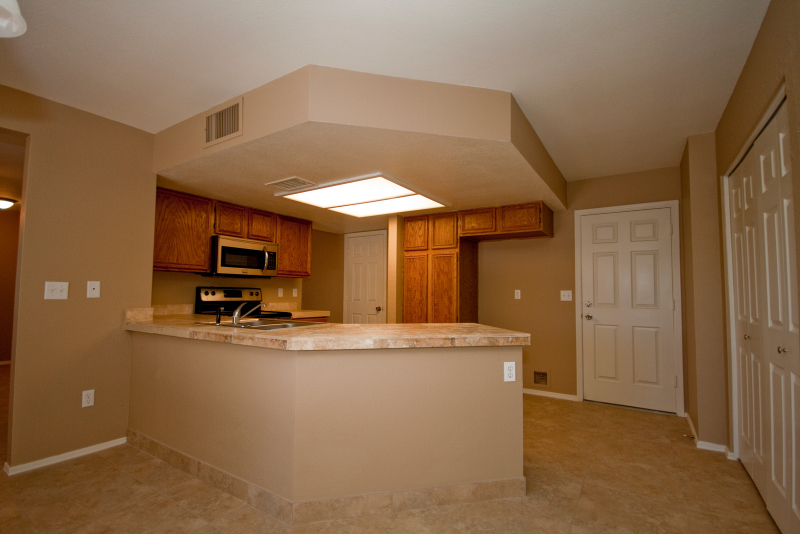 1229 North Alma School Road, Unit 1 Mesa, AZ 85201 - Photo 7 of 20 IMG_2733