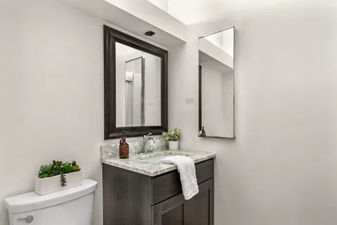 $500,000 | 123 North Blount Street, Unit 506, Madison, WI 53703