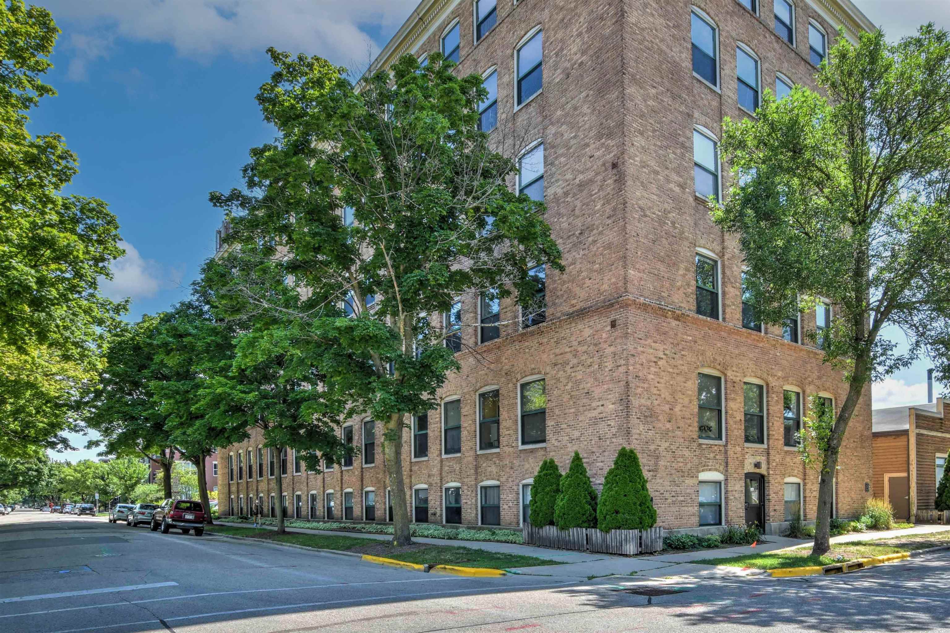 123 North Blount Street, Unit 506 Madison, WI 53703 - Photo 30 of 39