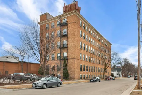 $500,000 | 123 North Blount Street, Unit 506, Madison, WI 53703
