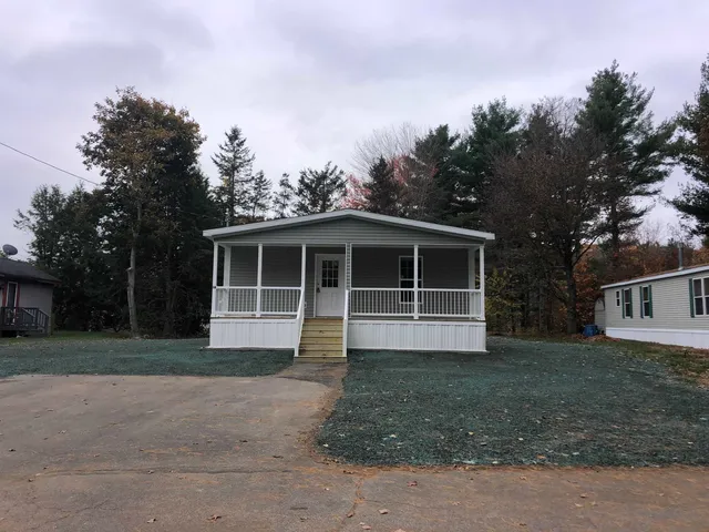 $305,000 | 18 Madison Drive, Hampstead, NH 03841