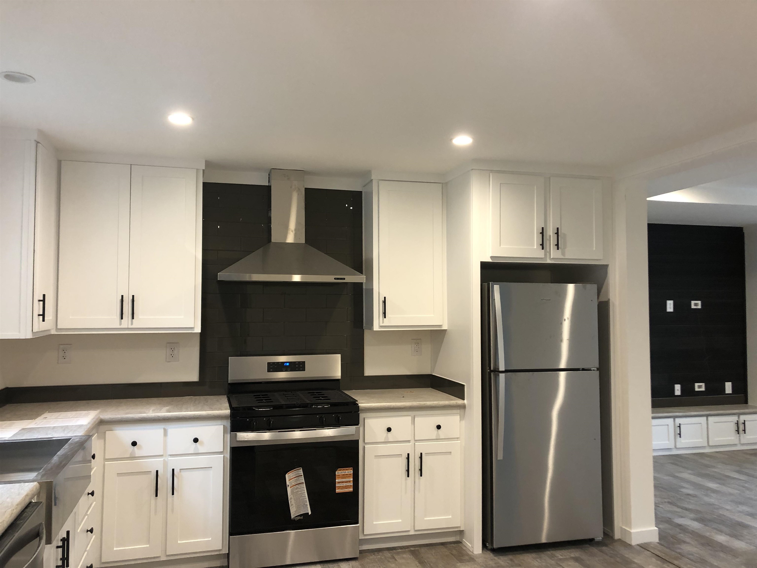 18 Madison Drive Hampstead, NH 03841 - Photo 3 of 15