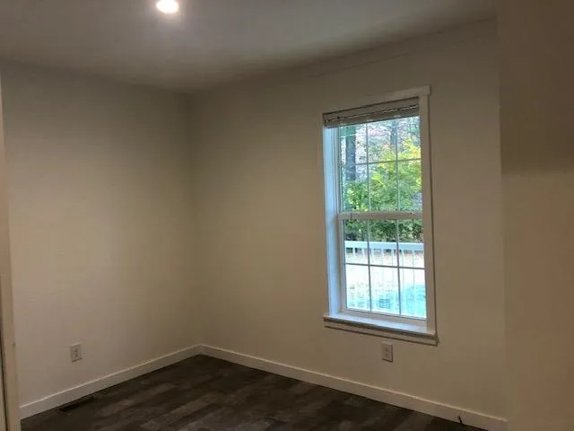 $305,000 | 18 Madison Drive, Hampstead, NH 03841