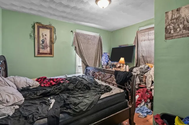 $549,900 | 75 Prudence Avenue, Providence, RI 02909