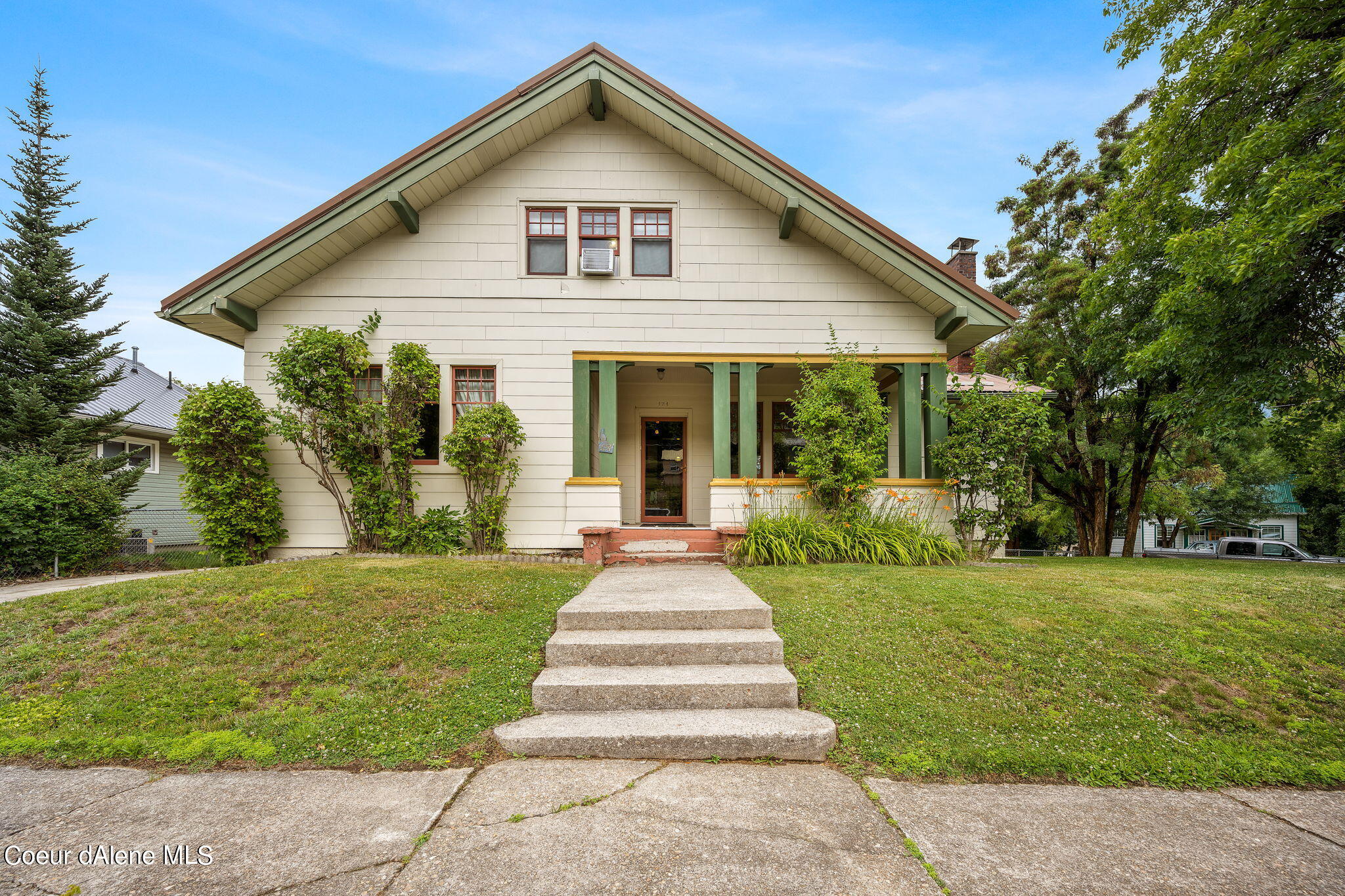 124 Kellogg Avenue, Kellogg, ID 83837 Compass