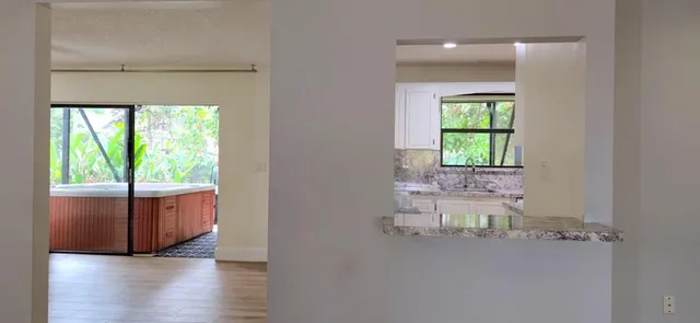 $650,000 | 10188 Southwest 53rd Court, Cooper City, FL 33328