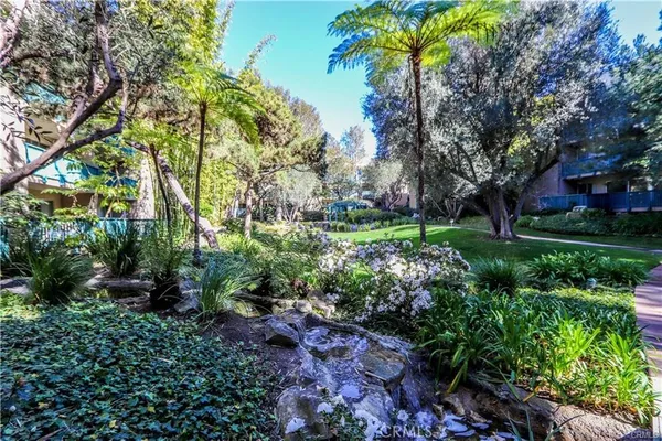 $570,000 | 564 North Bellflower Boulevard, Unit 315, Long Beach, CA 90814