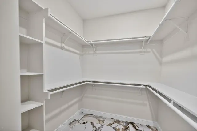 $290,250 | 308 Windjammer Road, Gun Barrel City, TX 75156