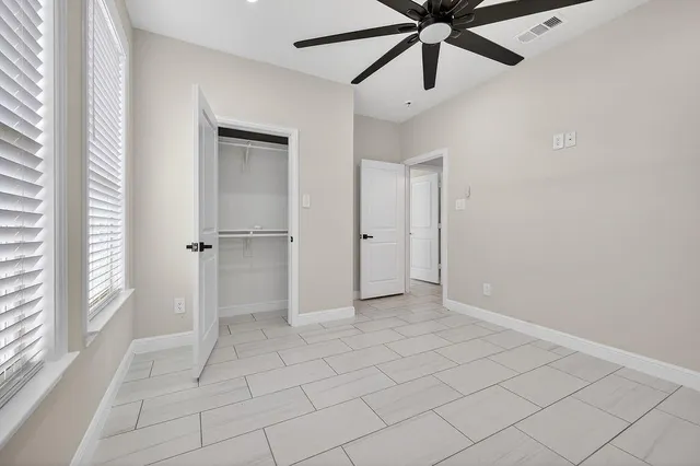 $290,250 | 308 Windjammer Road, Gun Barrel City, TX 75156