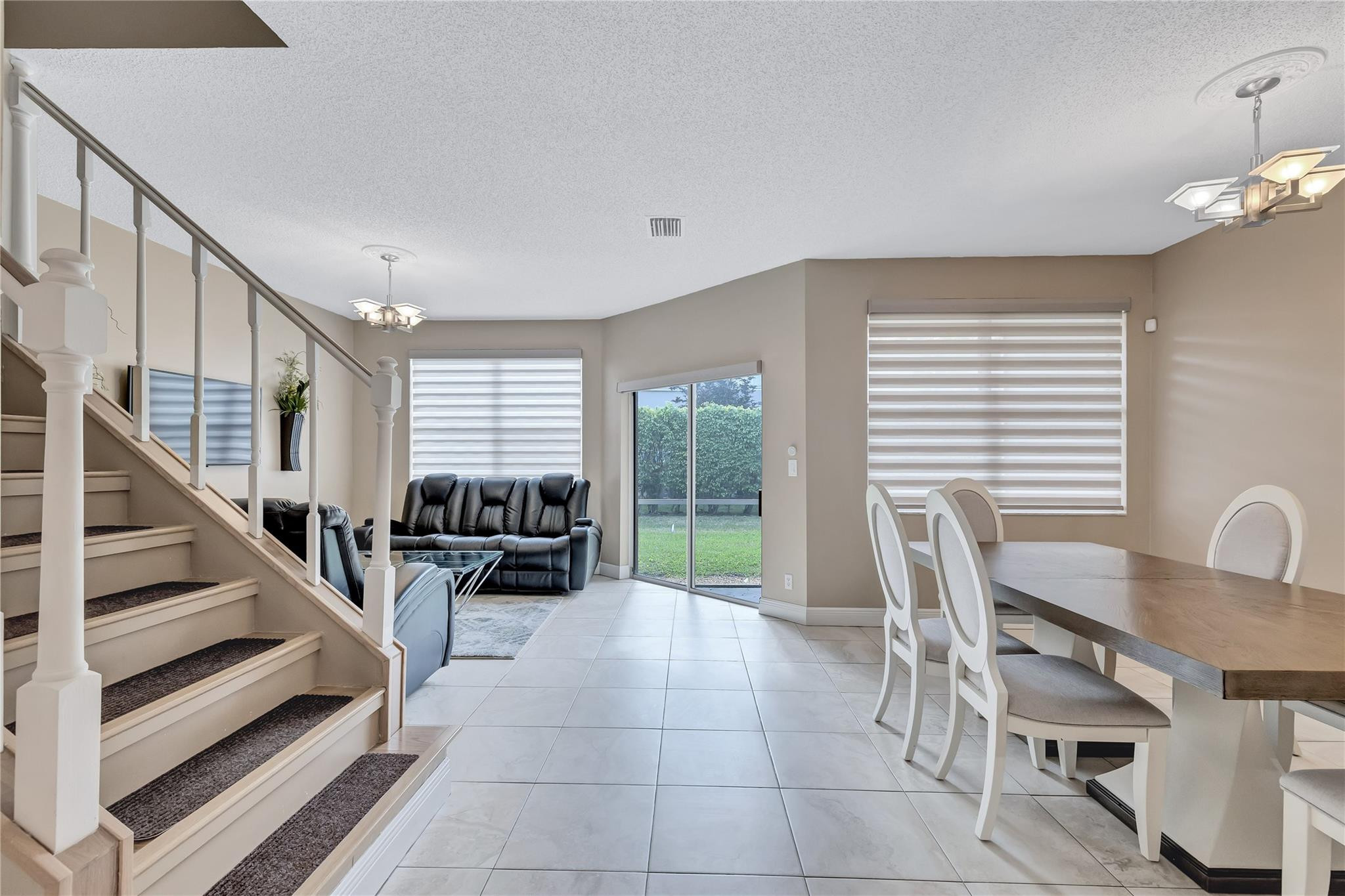 20950 Vía Azalea, Unit 3 Boca Raton, FL 33428 - Photo 2 of 38 Photo 3