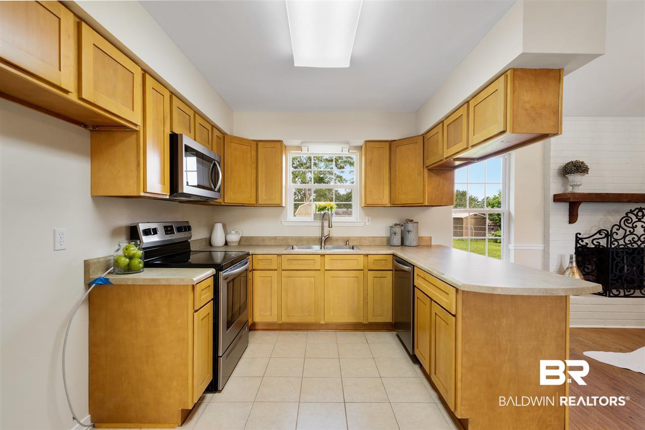 4566 Clarendon Drive Mobile, AL 36619 - Photo 10 of 29