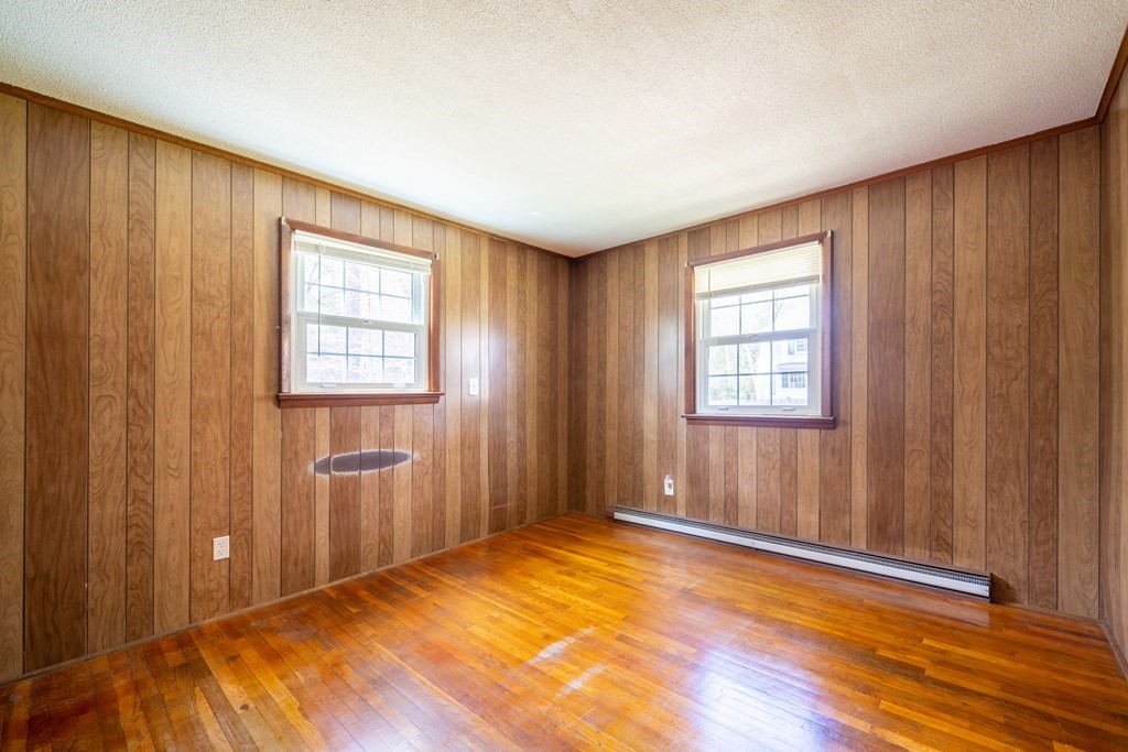 96 Alpine Drive Southbridge, MA 01550 - Photo 12 of 35