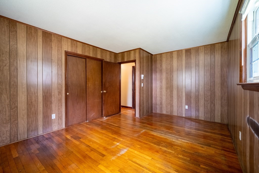 96 Alpine Drive Southbridge, MA 01550 - Photo 15 of 35