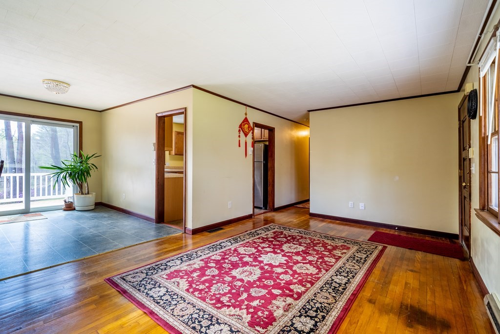 96 Alpine Drive Southbridge, MA 01550 - Photo 9 of 35