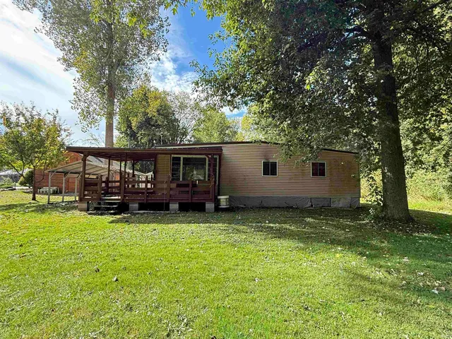 $95,000 | 5145 North 290 West, Howe, IN 46746