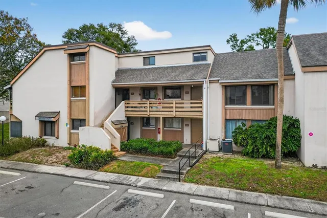 $149,000 | 230 Orienta Point Street, Unit 230, Altamonte Springs, FL 32701