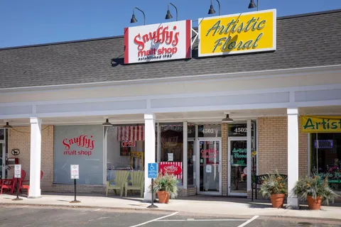 $899,000 | 5712 Fairfax Avenue, Edina, MN 55424