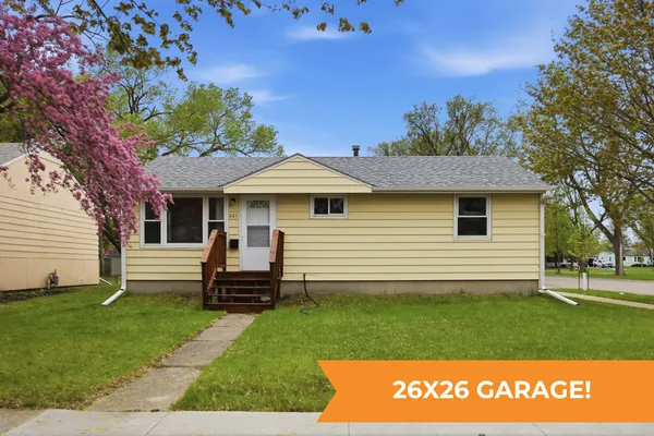 $204,900 | 621 19th Street North, Moorhead, MN 56560