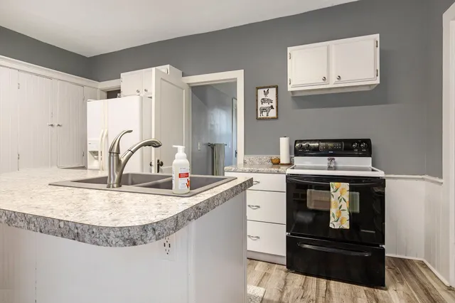 $239,900 | 800 Bachman Road, Hastings, MI 49058