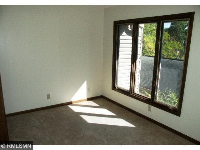 433 County Rd C West Roseville, MN 55113 - Photo 13 of 18 Gallery Image 13