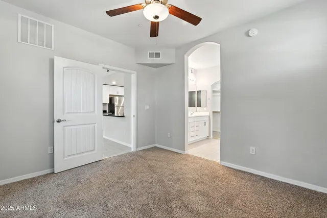 $389,000 | 3330 South Gilbert Road, Unit 1072, Chandler, AZ 85286