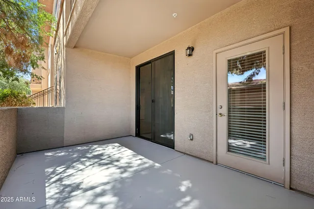 $389,000 | 3330 South Gilbert Road, Unit 1072, Chandler, AZ 85286