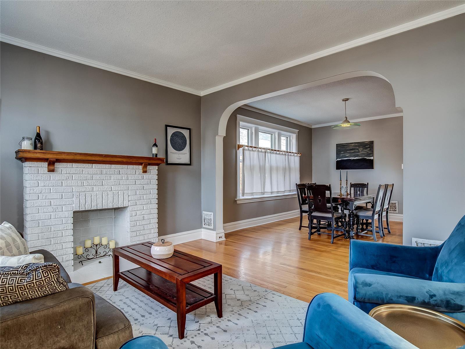 2210 Richert Place St. Louis, MO 63143 - Photo 4 of 21 Gallery Image 4