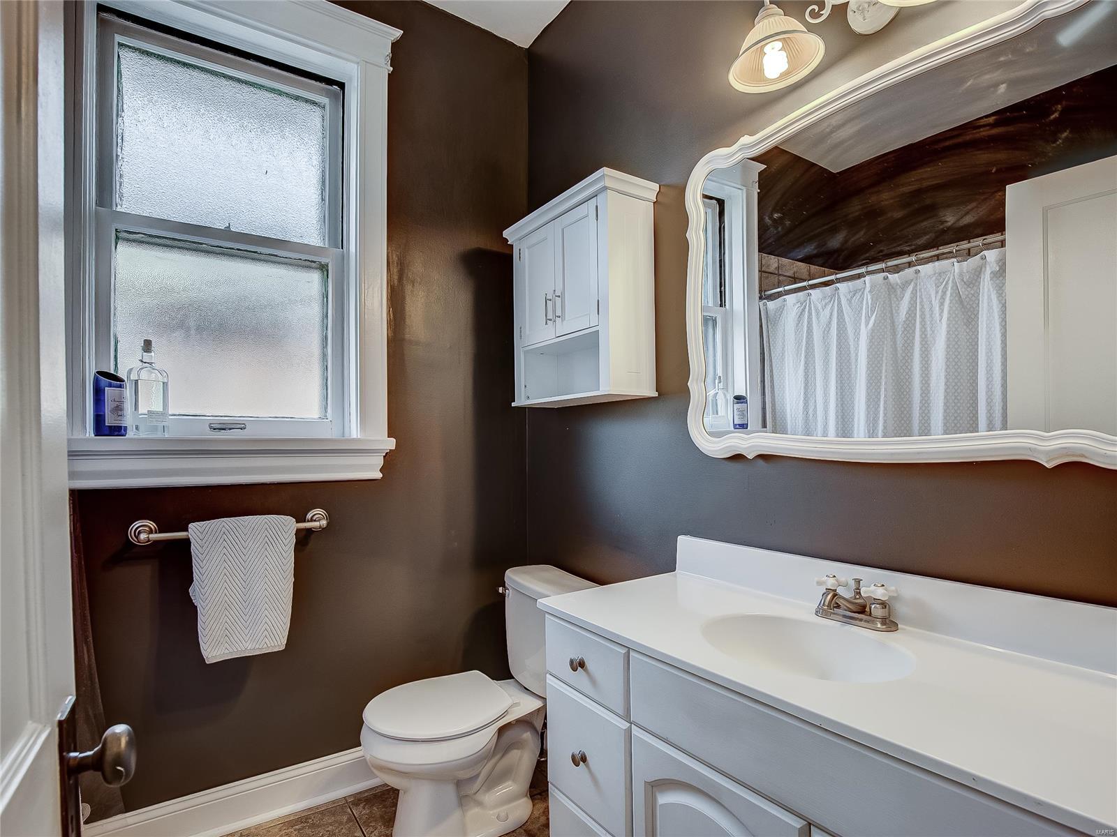 2210 Richert Place St. Louis, MO 63143 - Photo 6 of 21 Gallery Image 6