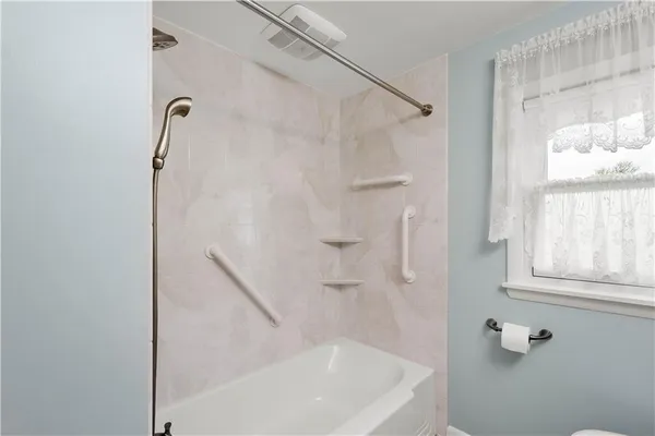 $320,000 | 180 Hilltop Lane, Washington, PA 15301
