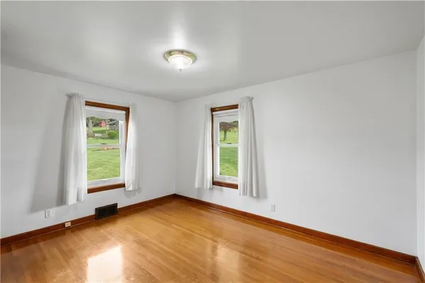 $320,000 | 180 Hilltop Lane, Washington, PA 15301