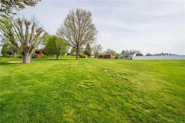 $320,000 | 180 Hilltop Lane, Washington, PA 15301