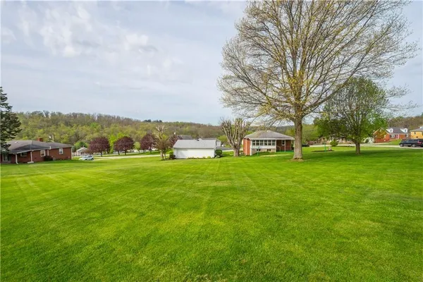 $320,000 | 180 Hilltop Lane, Washington, PA 15301