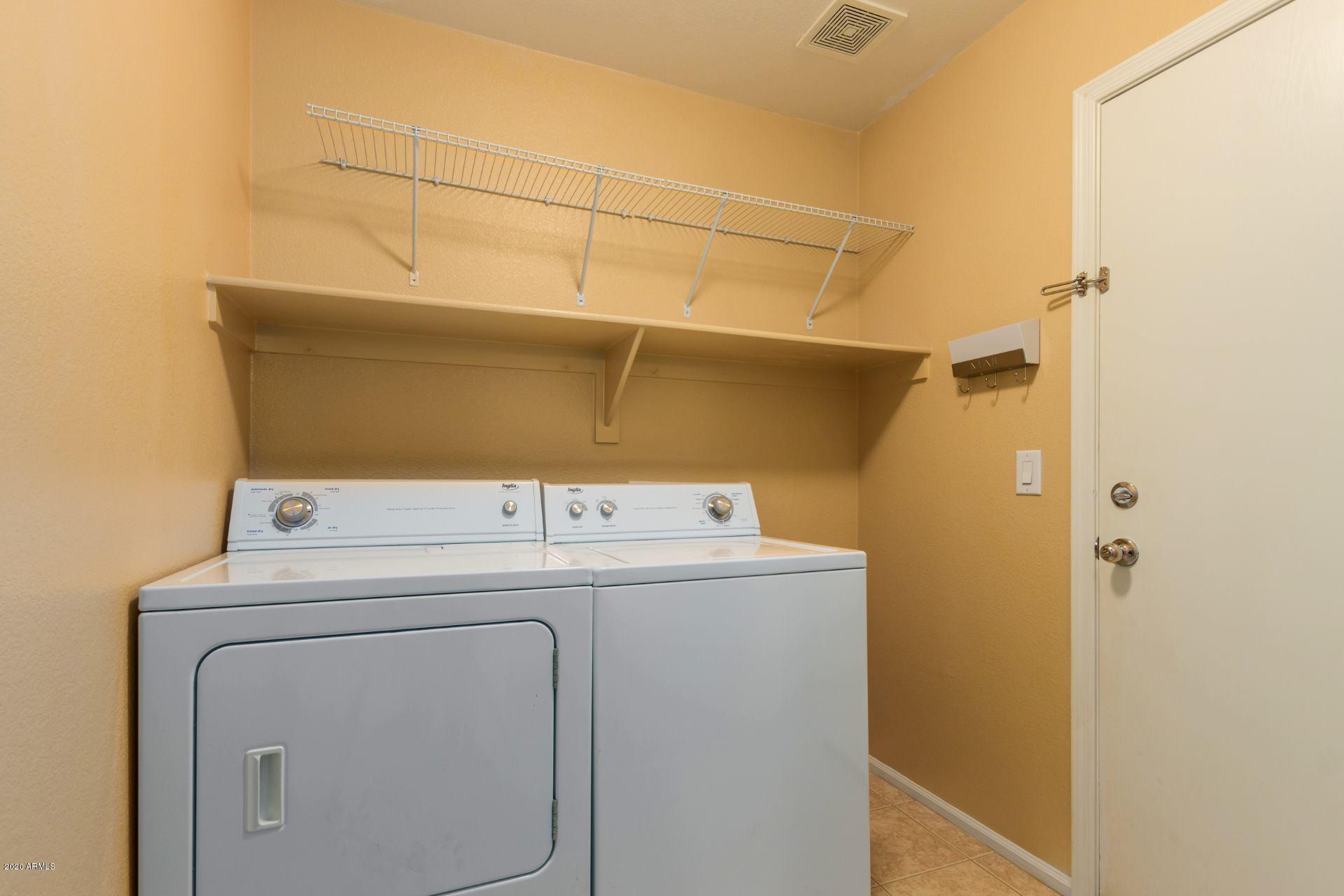 2414 West Via Dona Road Phoenix, AZ 85085 - Photo 15 of 16 Laundry
