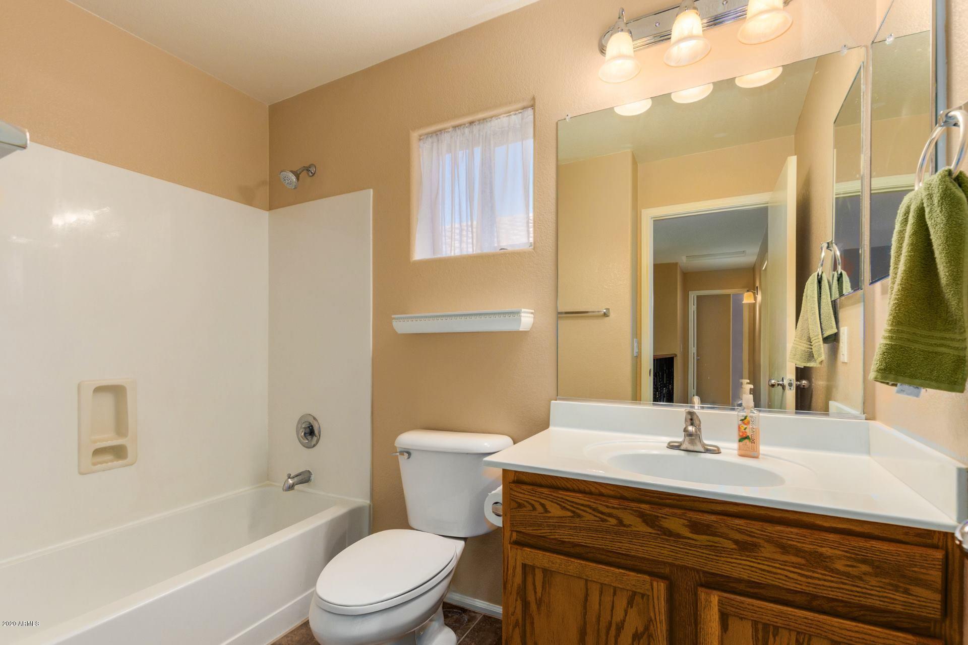 2414 West Via Dona Road Phoenix, AZ 85085 - Photo 16 of 16 Bathroom 2