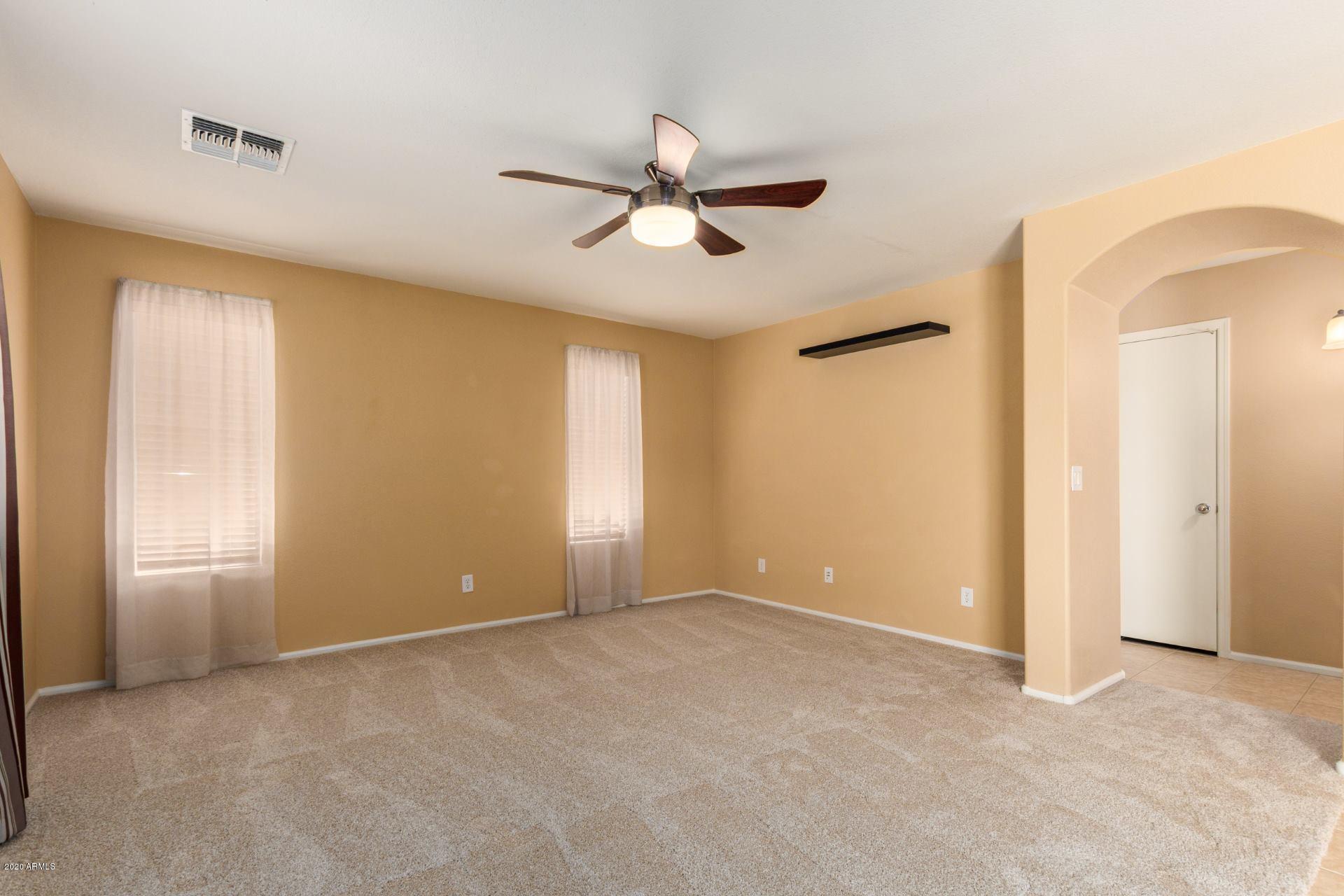 2414 West Via Dona Road Phoenix, AZ 85085 - Photo 6 of 16 Family 2nd view