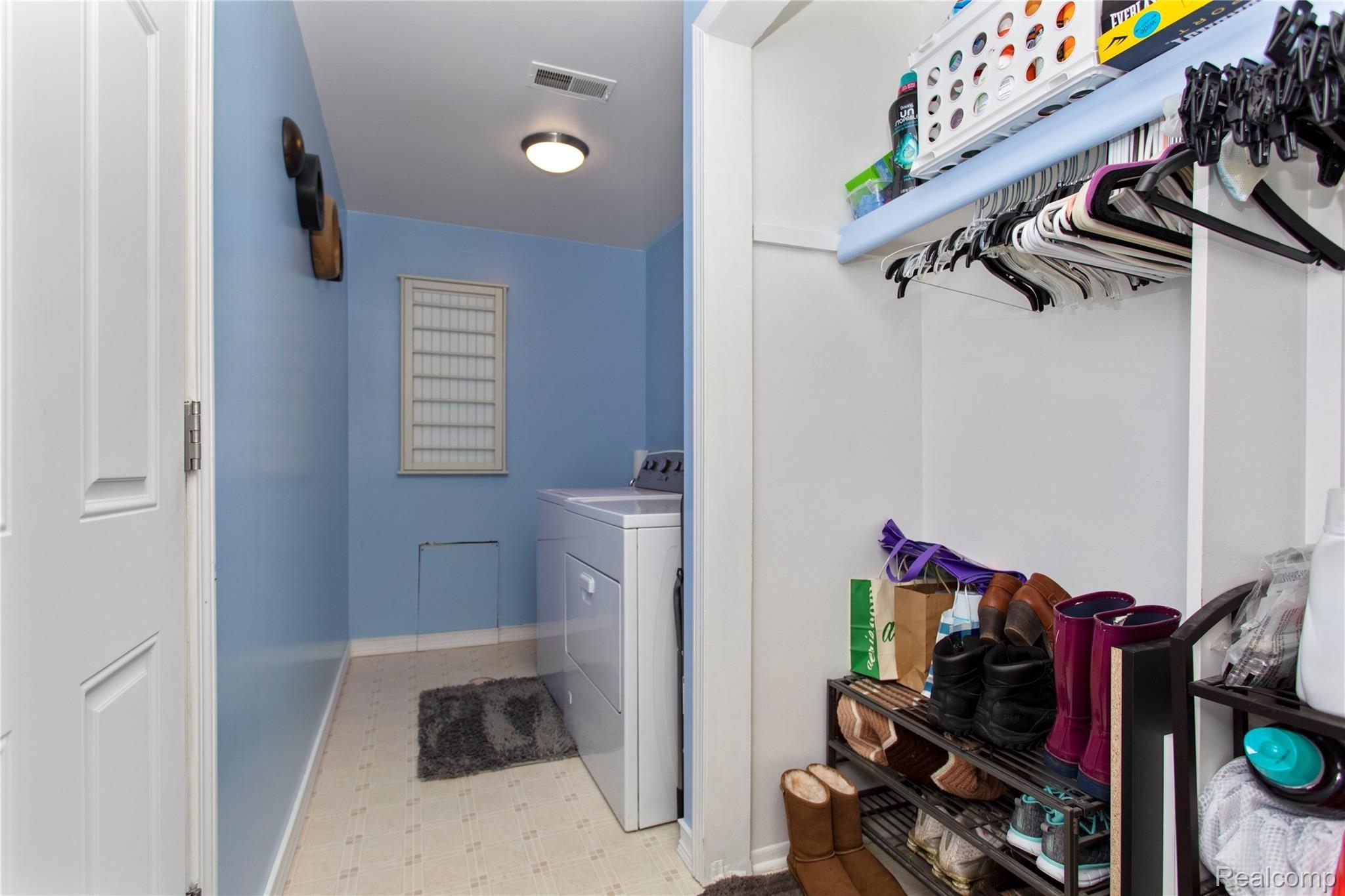 42452 Proctor Road Canton, MI 48188 - Photo 23 of 35 23.jpg