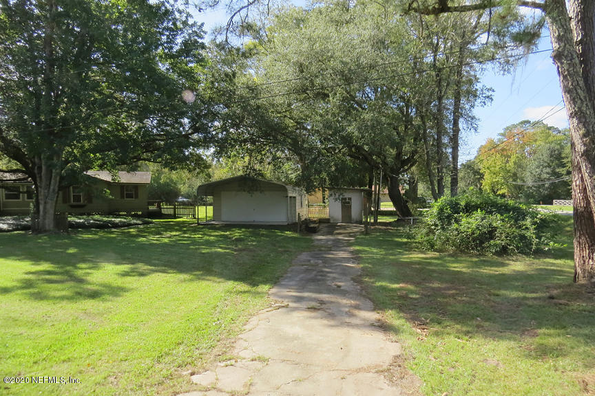 3124 Mitchells Road Green Cove Springs, FL 32043 - Photo 28 of 34 2 Car Garage