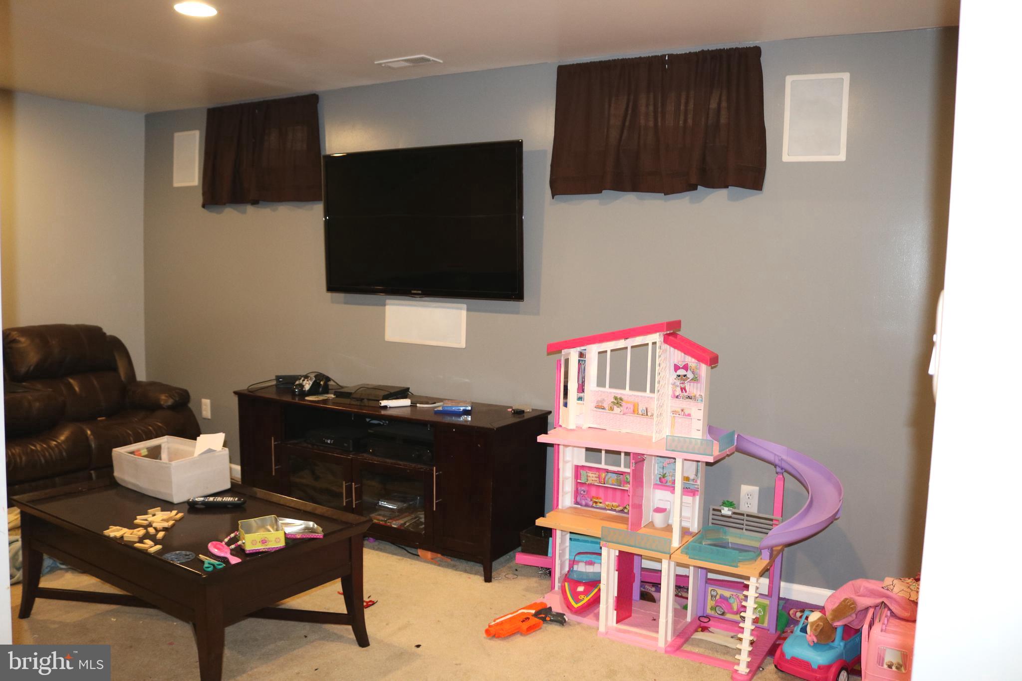 9602 Maxwell Road Baltimore, MD 21220 - Photo 11 of 15