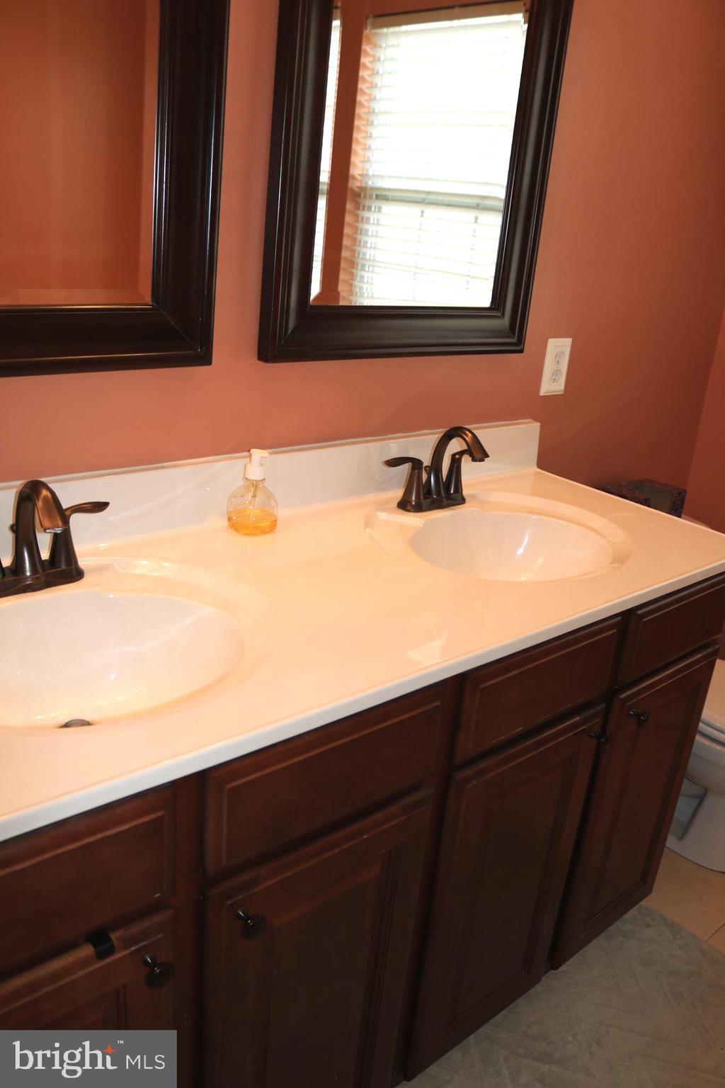 9602 Maxwell Road Baltimore, MD 21220 - Photo 10 of 15