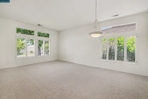 $679,000 | 143 Honeygold Lane, Brentwood, CA 94513