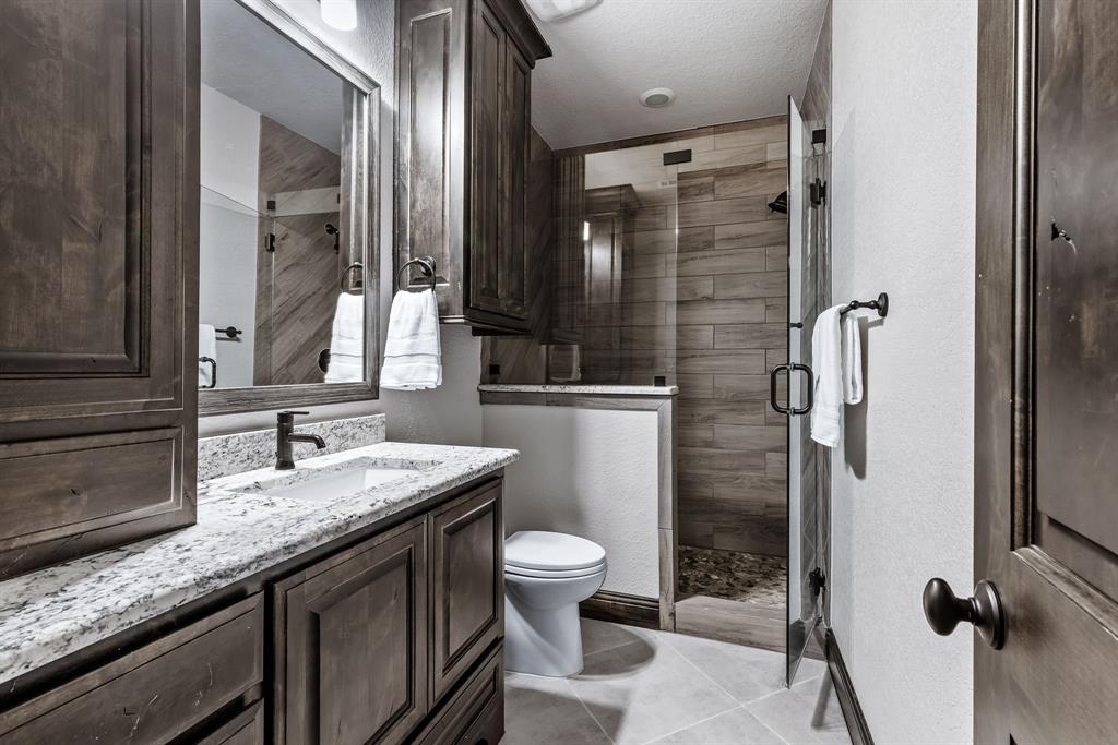 521 Waters Edge Way Oak Point, TX 75068 - Photo 28 of 40