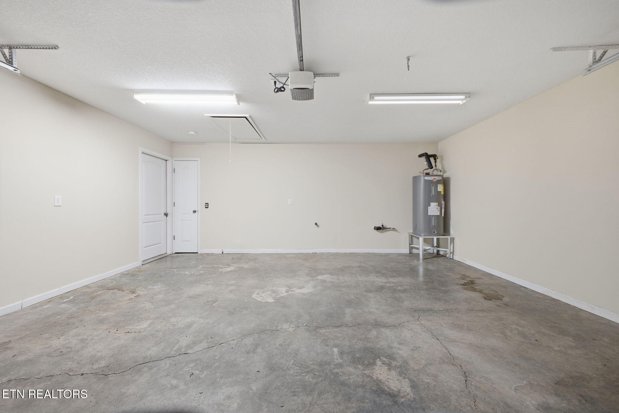 3508 Belleview Road Northeast Knoxville, TN 37917 - Photo 25 of 42 34-web-or-mls-3F1A8179