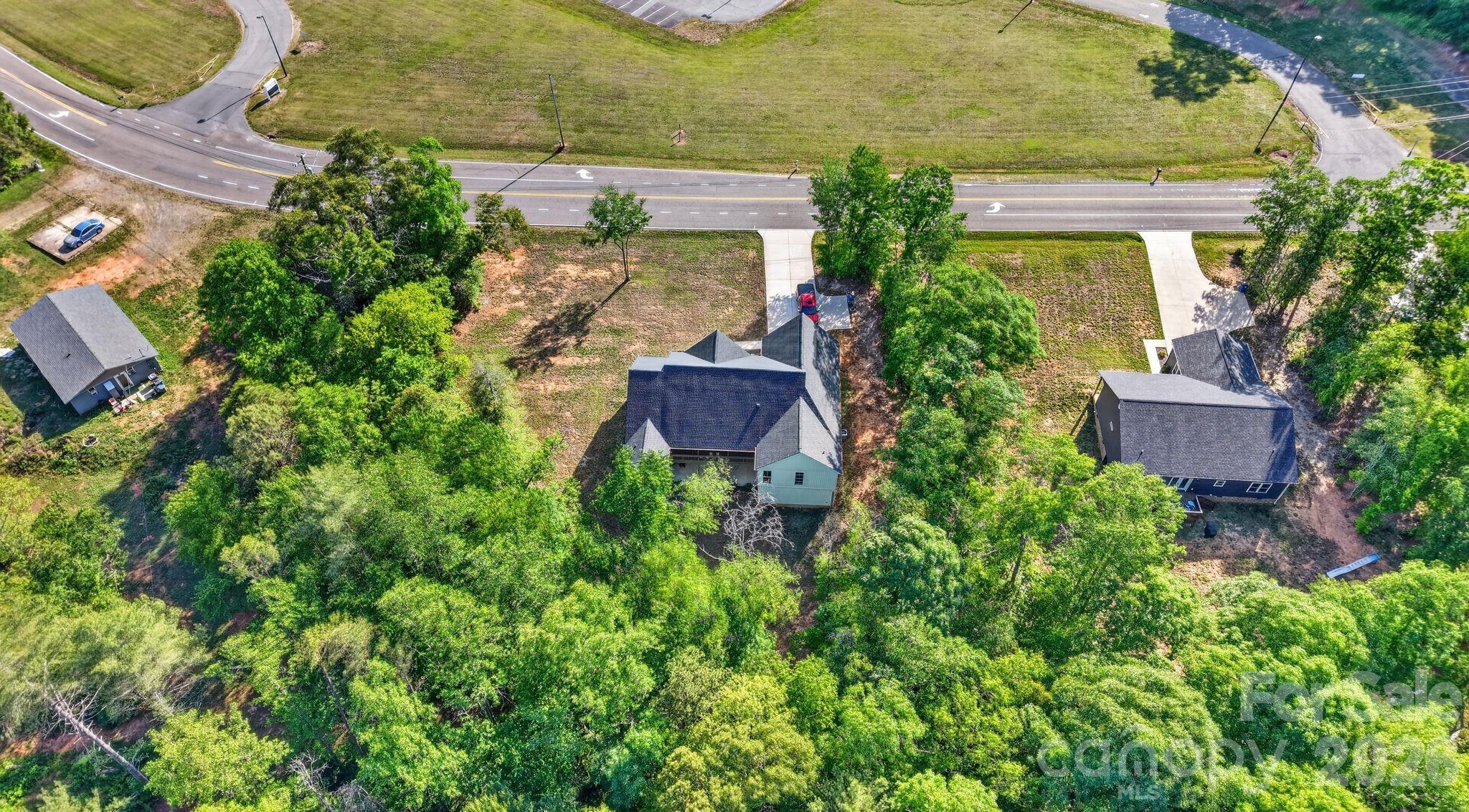 1182 Cape Hickory Road Hickory, NC 28601 - Photo 4 of 48