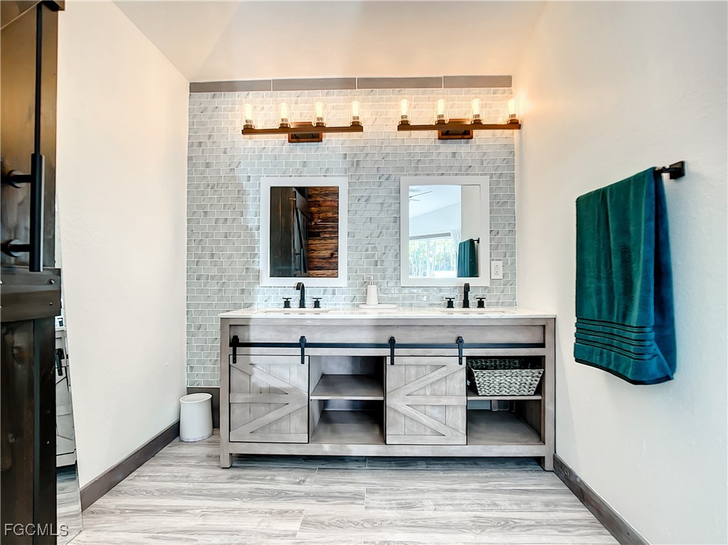 2511 6th Street Northwest Naples, FL 34120 - Photo 21 of 33